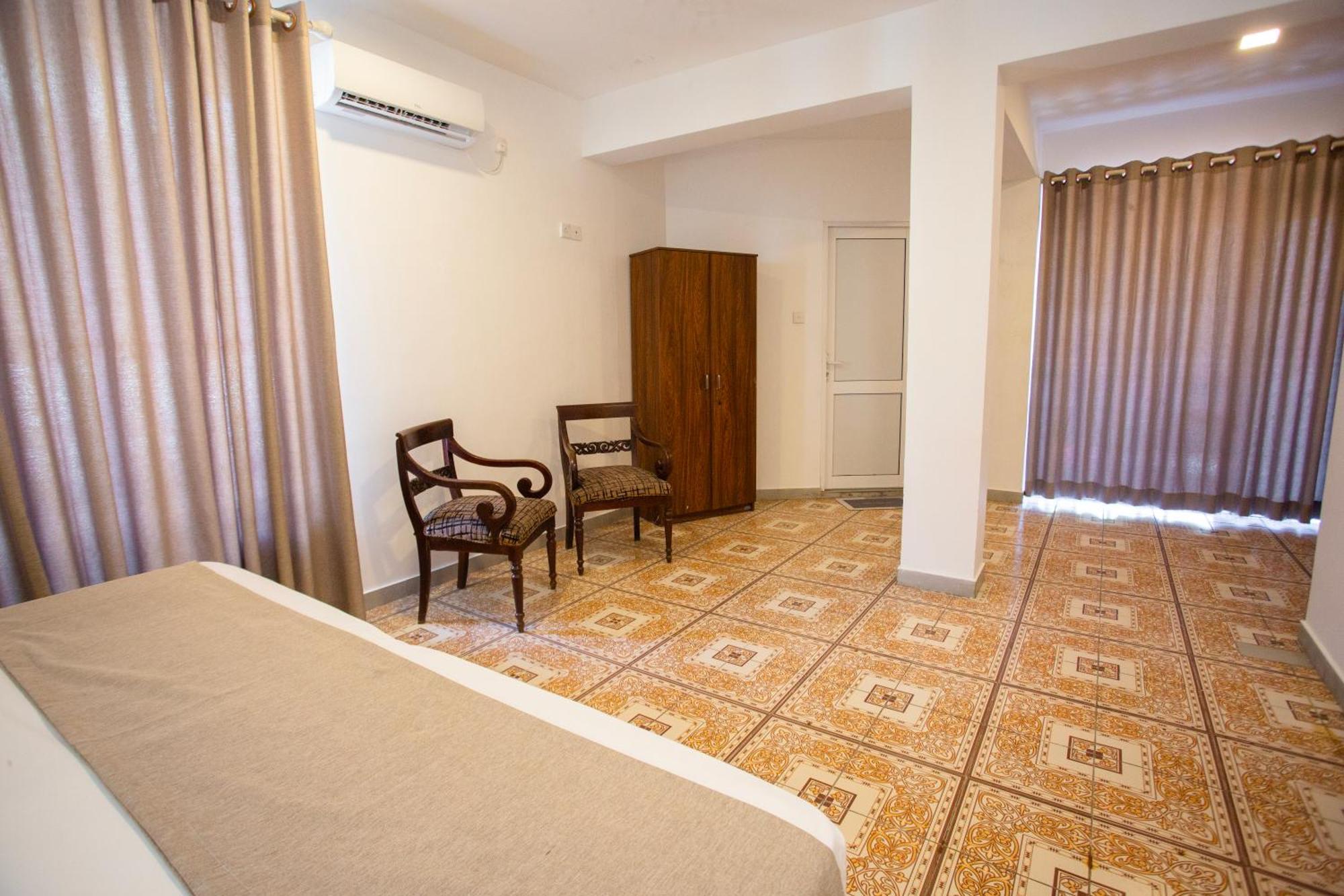 Hotel Lucky Seven Hikkaduwa Exterior foto