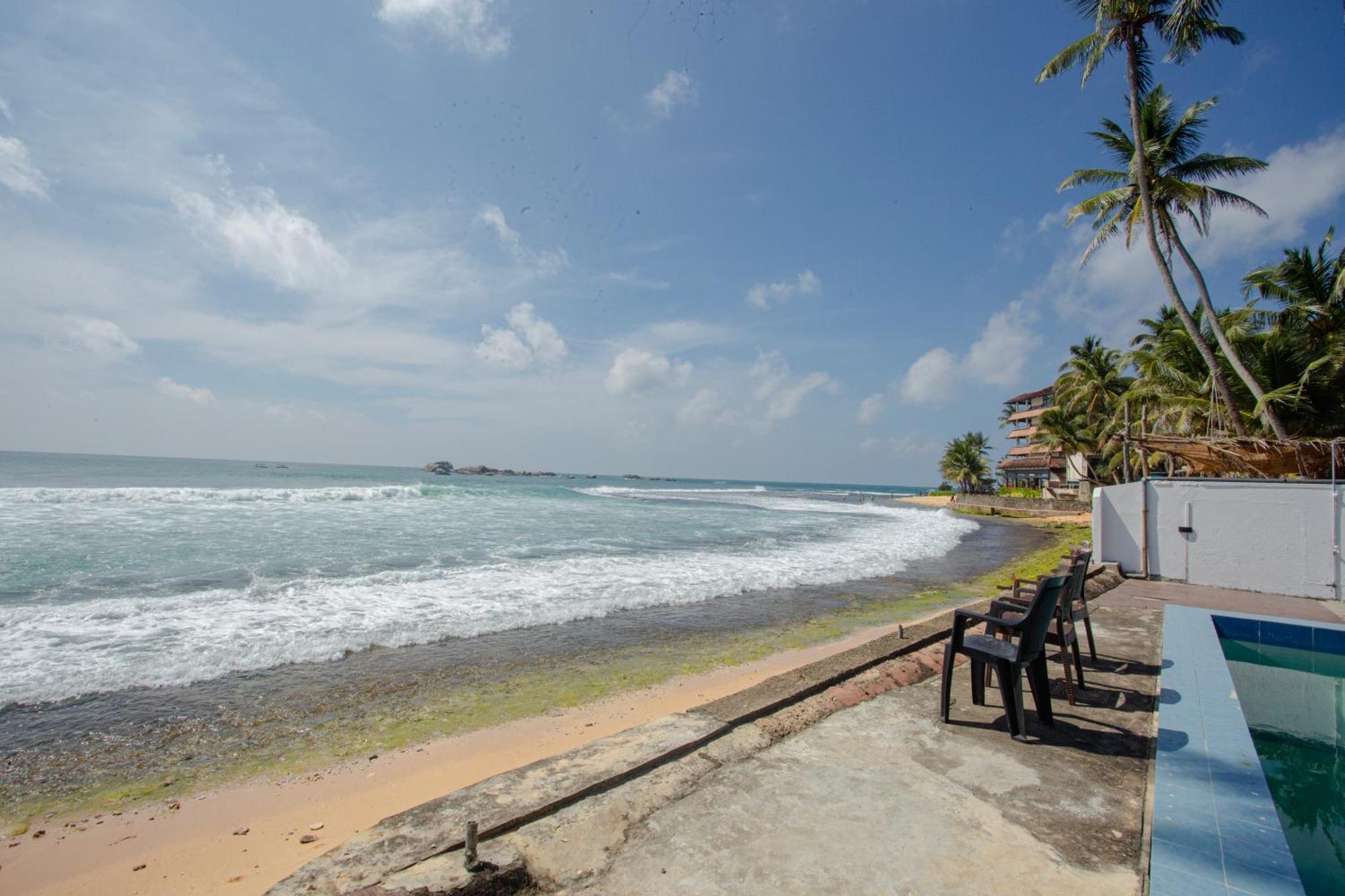 Hotel Lucky Seven Hikkaduwa Exterior foto