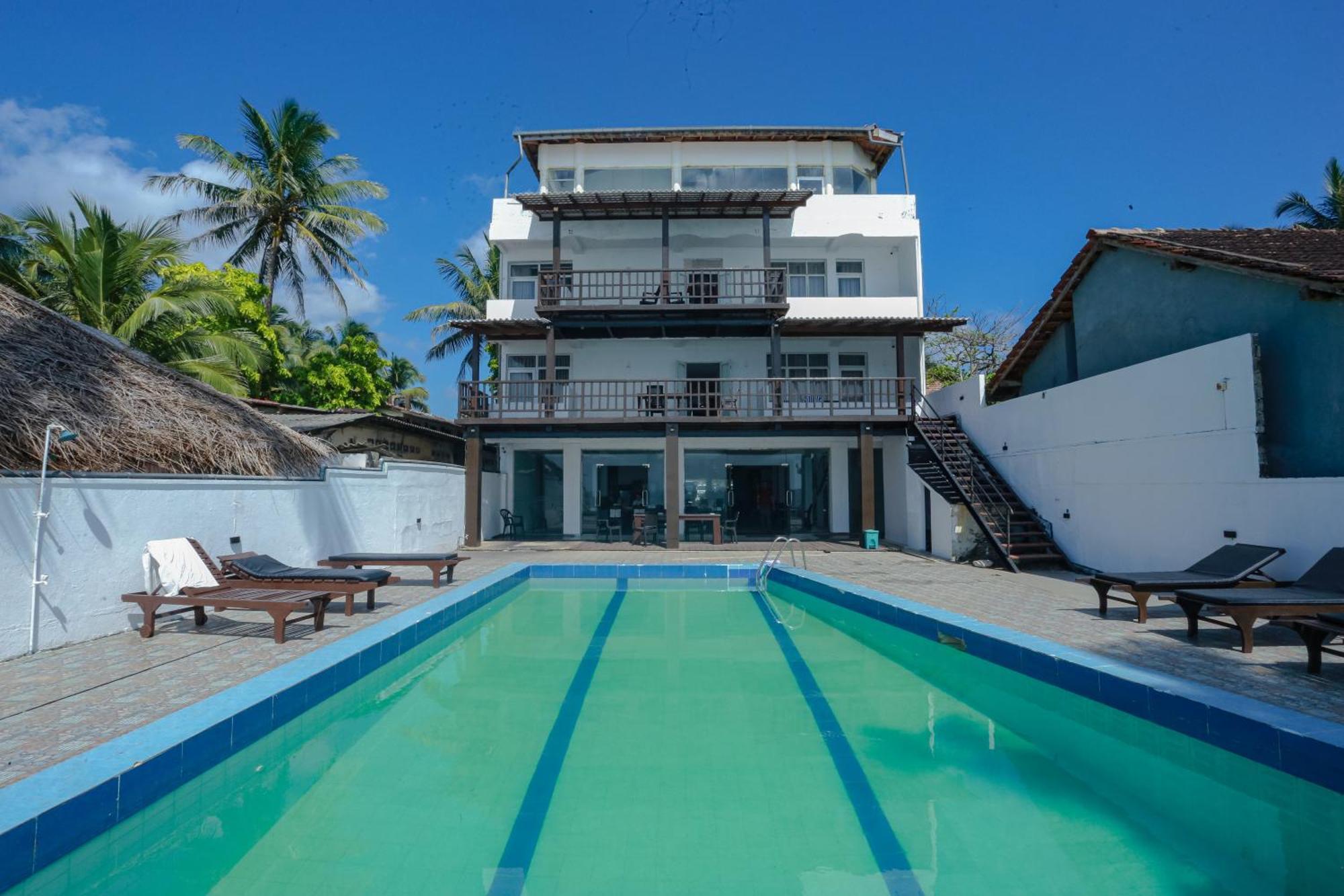 Hotel Lucky Seven Hikkaduwa Exterior foto