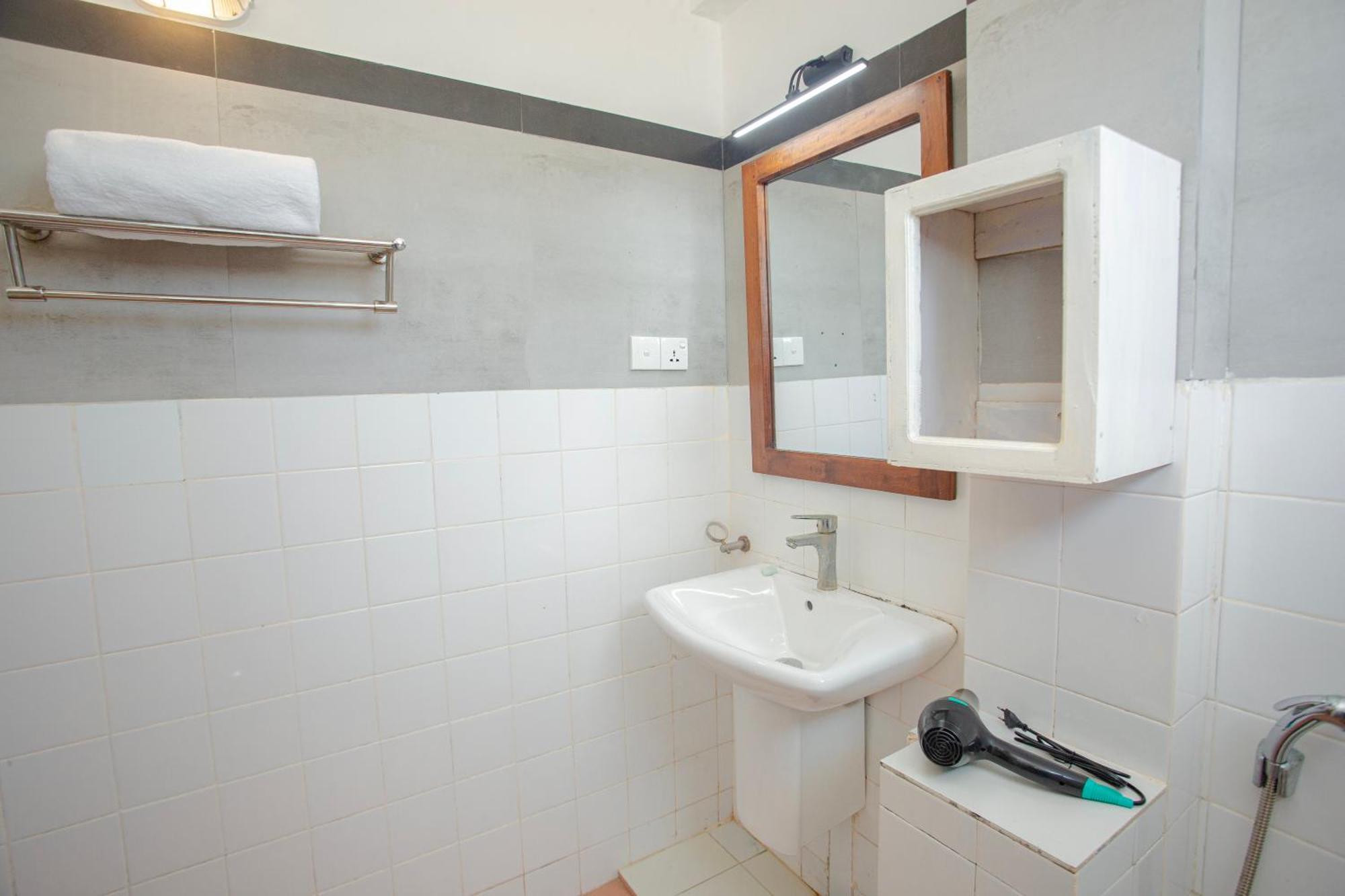 Hotel Lucky Seven Hikkaduwa Exterior foto